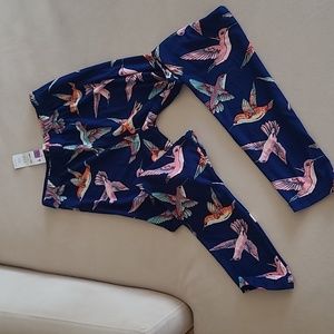 Agnes & Dora size S/M Hummingbird  Leggings